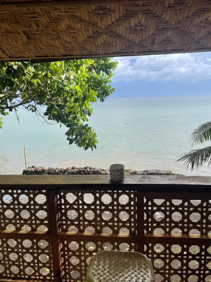 Bed and Breakfast Borbon'S Treehouse By The Sea à Mambajao Extérieur photo