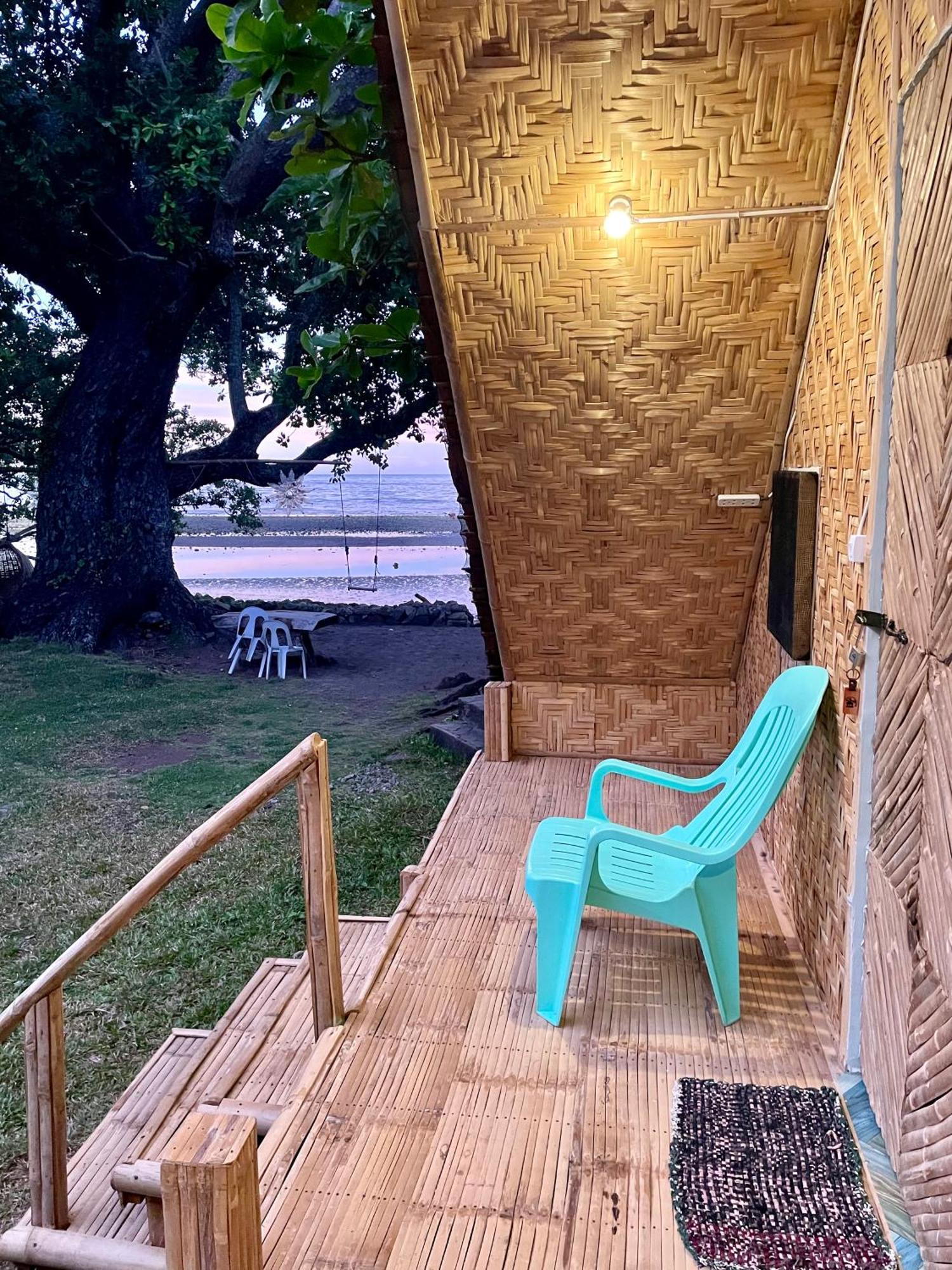 Bed and Breakfast Borbon'S Treehouse By The Sea à Mambajao Extérieur photo